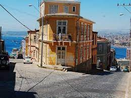  Private car transfer from Santiago to Valparaiso